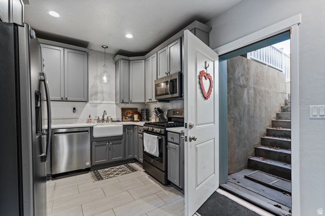 4966 W KITSAP WAY, South Jordan, UT 84009