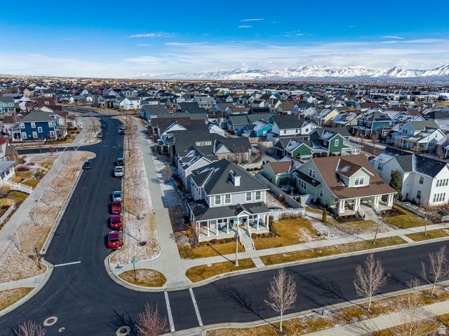 4966 W KITSAP WAY, South Jordan, UT 84009