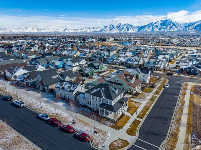 4966 W KITSAP WAY, South Jordan, UT 84009