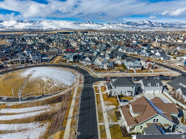 4966 W KITSAP WAY, South Jordan, UT 84009