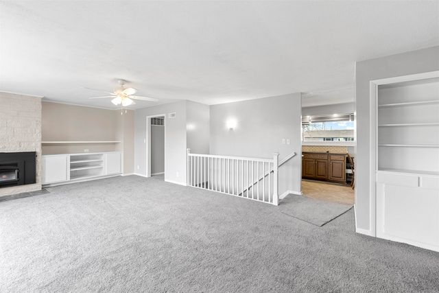 1107 E Wayne Ave, Salina, KS 67401