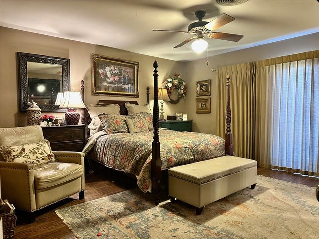 434 Troy Dr, Corpus Christi, TX 78412