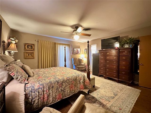 434 Troy Dr, Corpus Christi, TX 78412