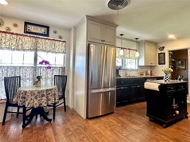 434 Troy Dr, Corpus Christi, TX 78412