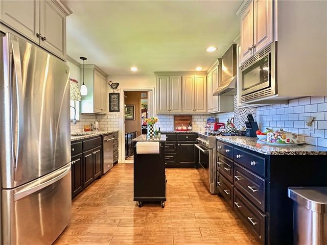 434 Troy Dr, Corpus Christi, TX 78412