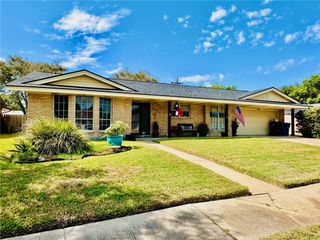 434 Troy Dr, Corpus Christi, TX 78412