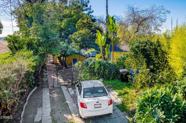 3864 Clayton Avenue, Los Angeles, CA 90027