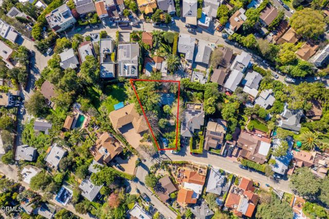 3864 Clayton Avenue, Los Angeles, CA 90027