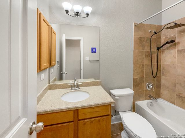 5751 Sweet Desiree, San Antonio, TX 78253