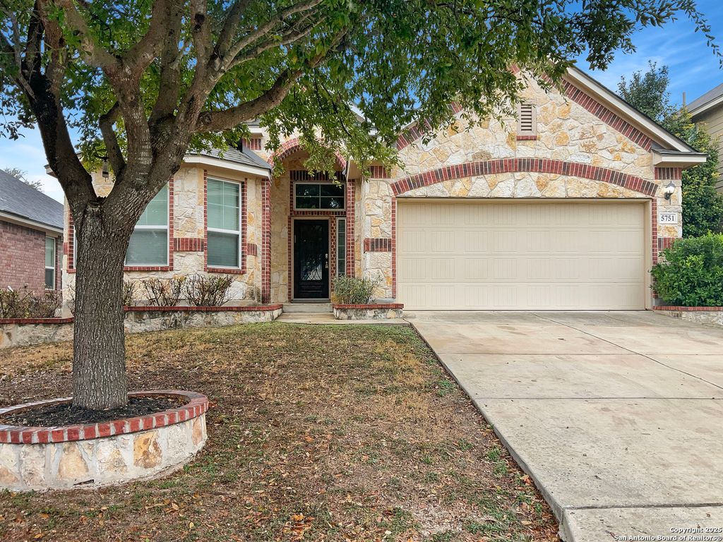 5751 Sweet Desiree, San Antonio, TX 78253