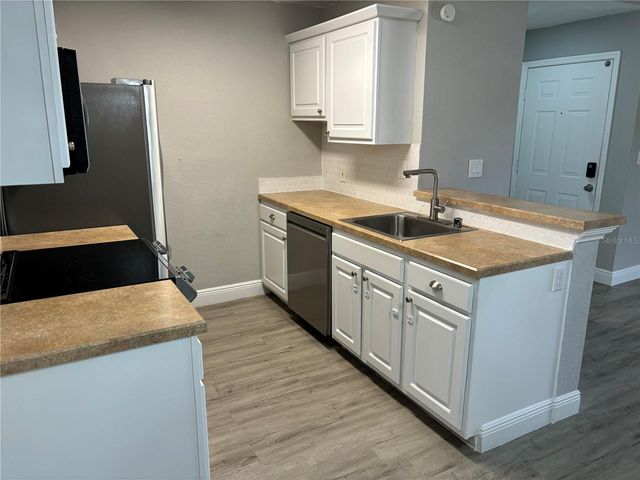 10263 GANDY BOULEVARD N 2106, St Petersburg, FL 33702