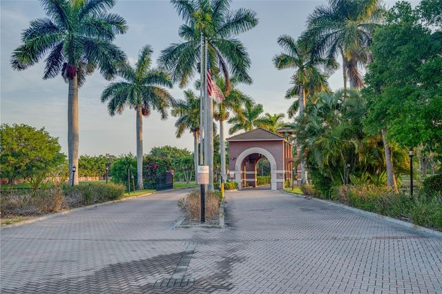 10263 GANDY BOULEVARD N 2106, St Petersburg, FL 33702