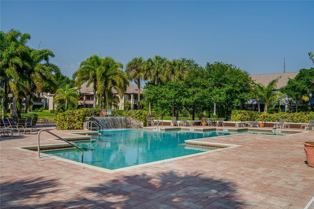 10263 GANDY BOULEVARD N 2106, St Petersburg, FL 33702