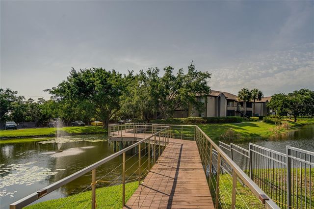 10263 GANDY BOULEVARD N 2106, St Petersburg, FL 33702