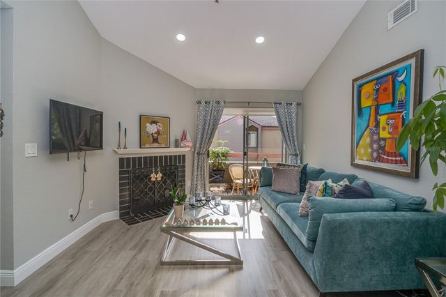 10263 GANDY BOULEVARD N 2106, St Petersburg, FL 33702