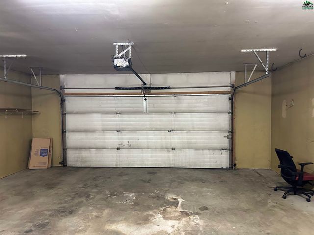 851 SHELLINGER STREET, North Pole, AK 99705