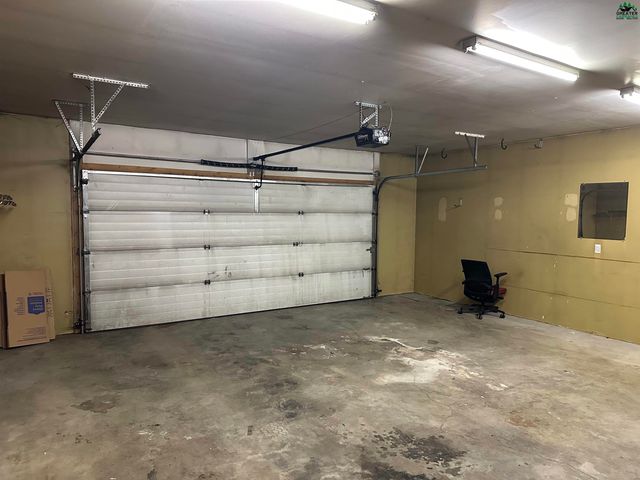 851 SHELLINGER STREET, North Pole, AK 99705