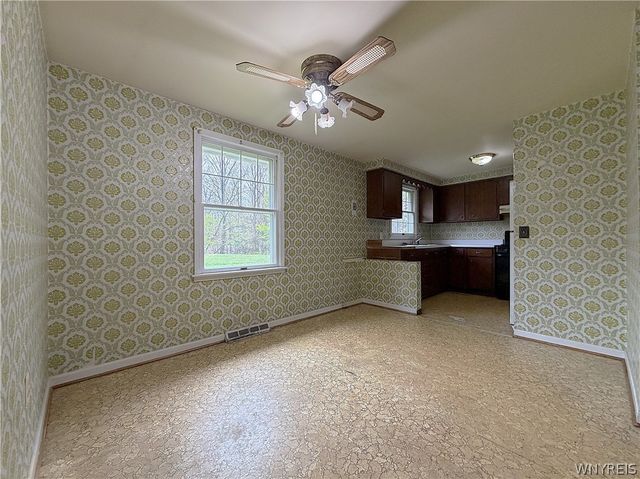 5850 Seufert Road, Orchard Park, NY 14127