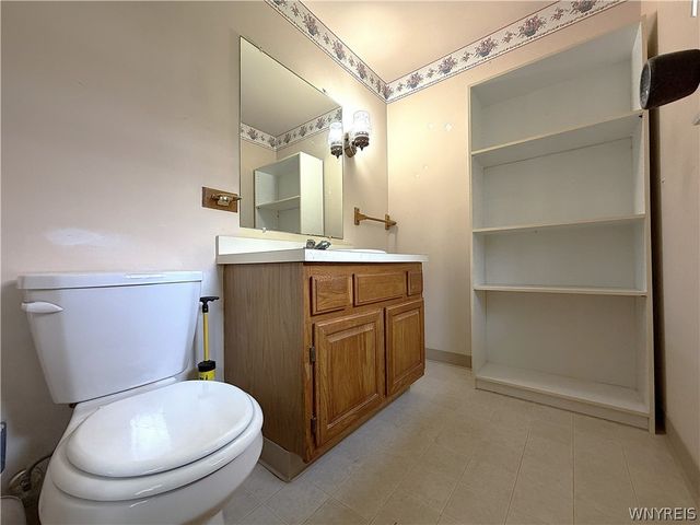 5850 Seufert Road, Orchard Park, NY 14127