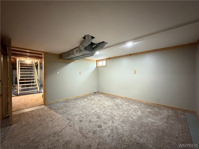 5850 Seufert Road, Orchard Park, NY 14127