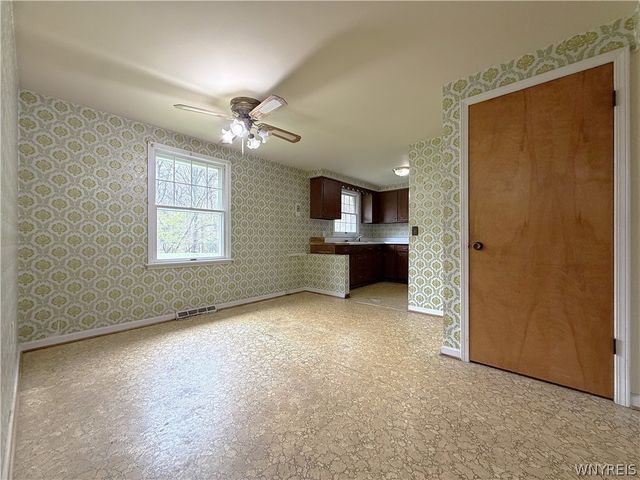 5850 Seufert Road, Orchard Park, NY 14127