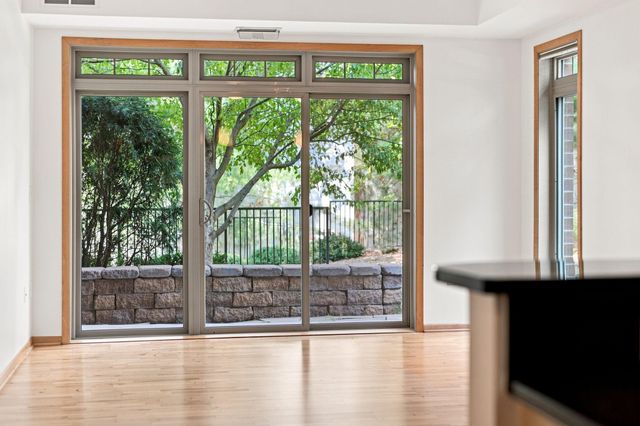 3251 Louisiana Avenue S 111, Saint Louis Park, MN 55426