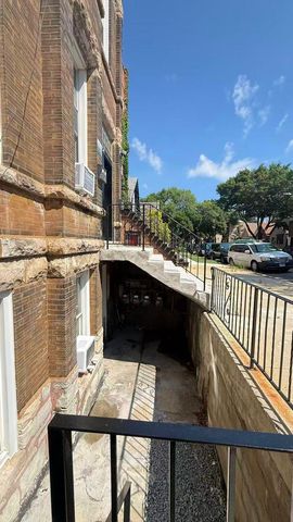 3154 S May Street, Chicago, IL 60608