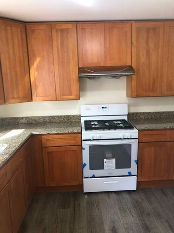 3154 S May Street, Chicago, IL 60608