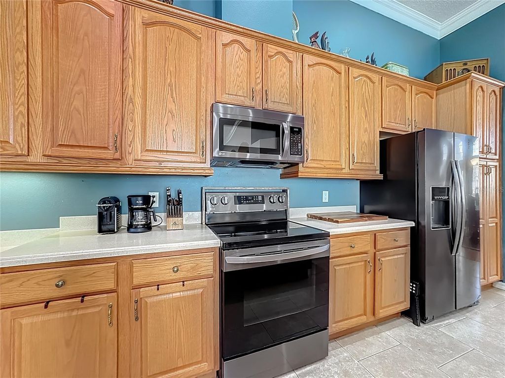 Image 18 of property listing at 4919 LONG MEADOW DRIVE, Leesburg, FL 34748