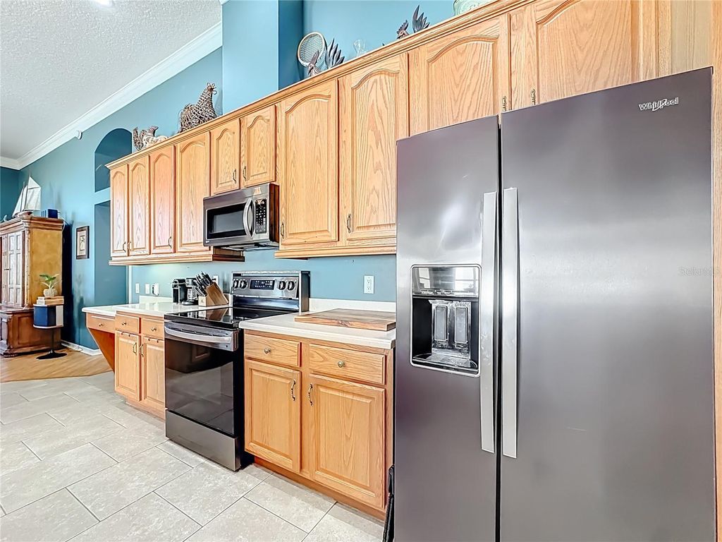 Image 21 of property listing at 4919 LONG MEADOW DRIVE, Leesburg, FL 34748