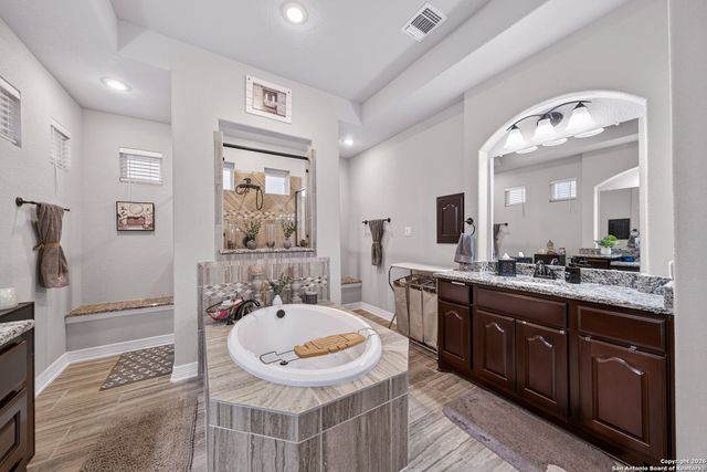 7067 Jamie Lyn Blvd, Schertz, TX 78154