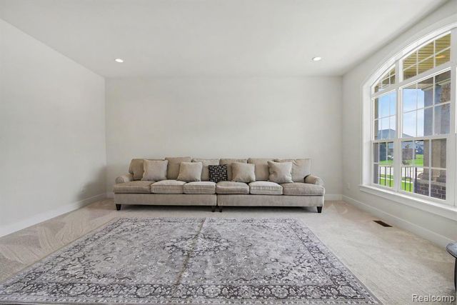 1419 Napa, Canton, MI 48187