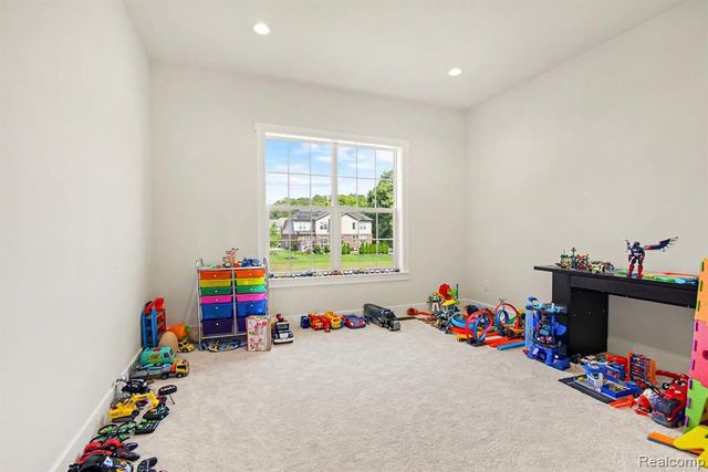 1419 Napa, Canton, MI 48187