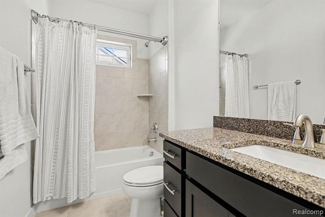 1419 Napa, Canton, MI 48187