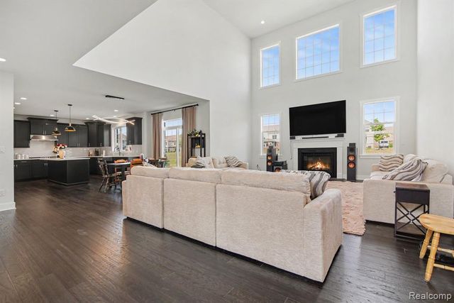 1419 Napa, Canton, MI 48187