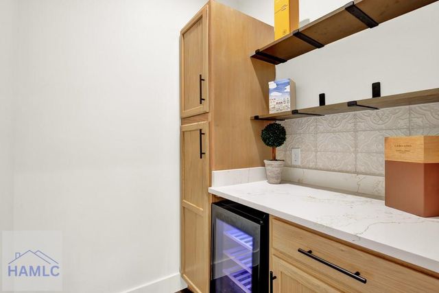 45 Dutchmans Cove Road, Midway, GA 31320