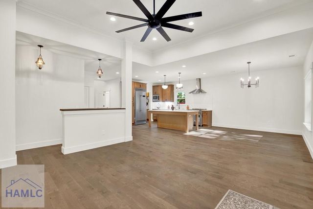 45 Dutchmans Cove Road, Midway, GA 31320