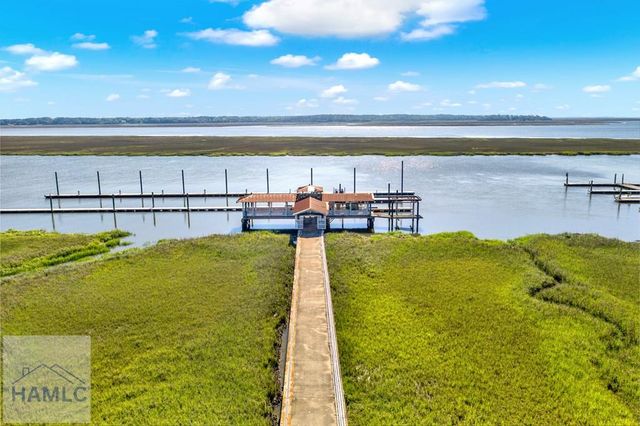 45 Dutchmans Cove Road, Midway, GA 31320