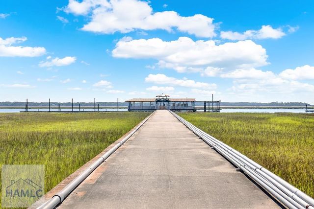 45 Dutchmans Cove Road, Midway, GA 31320