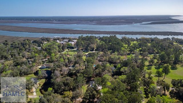 45 Dutchmans Cove Road, Midway, GA 31320