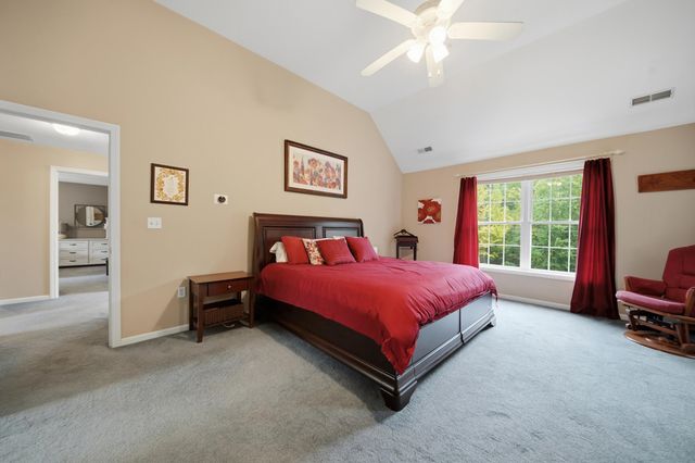 98 Lady Slipper Lane, Chester, NH 03036