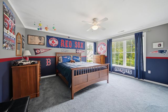 98 Lady Slipper Lane, Chester, NH 03036