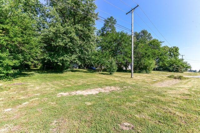 13182 Cyntheanne Road, Fishers, IN 46037