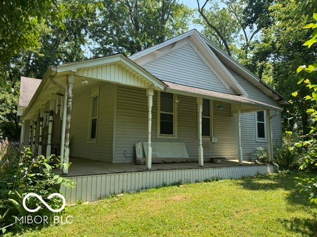 13182 Cyntheanne Road, Fishers, IN 46037