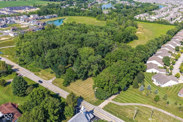 13182 Cyntheanne Road, Fishers, IN 46037