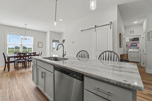 176 Glenwood Place, Kenly, NC 27542