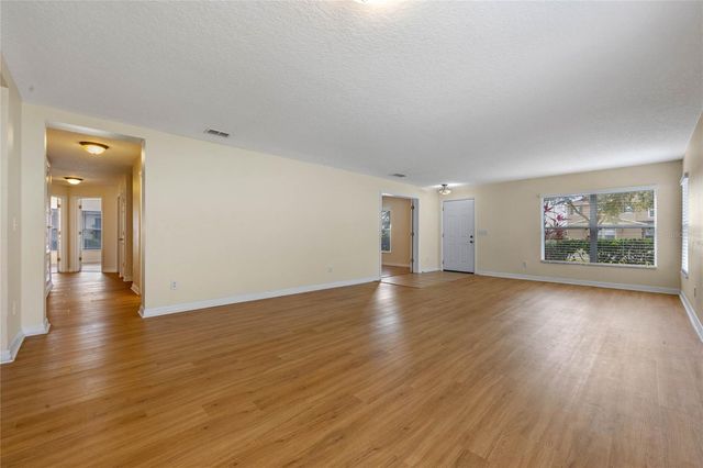 2439 BREEZY MEADOW ROAD, Apopka, FL 32712