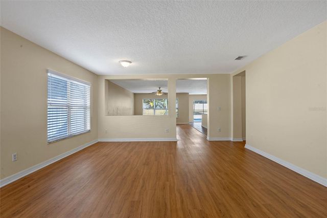 2439 BREEZY MEADOW ROAD, Apopka, FL 32712