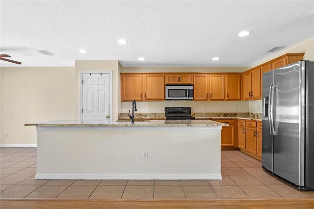 2439 BREEZY MEADOW ROAD, Apopka, FL 32712