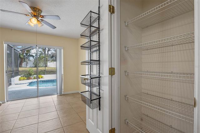 2439 BREEZY MEADOW ROAD, Apopka, FL 32712